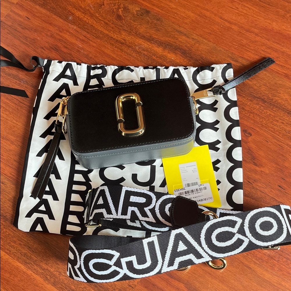 Marc Jacob’s Snapshot